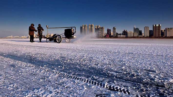 哈爾濱冬季(jì)采冰 采冰工(gōng)具