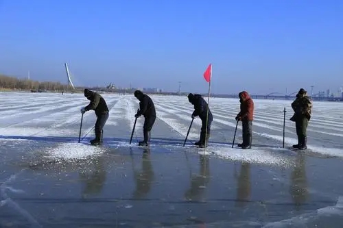 冰蹿 鑿(zao)冰工具