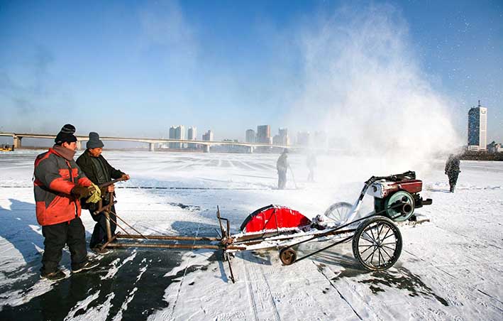 鋸冰(bing)車采冰工具